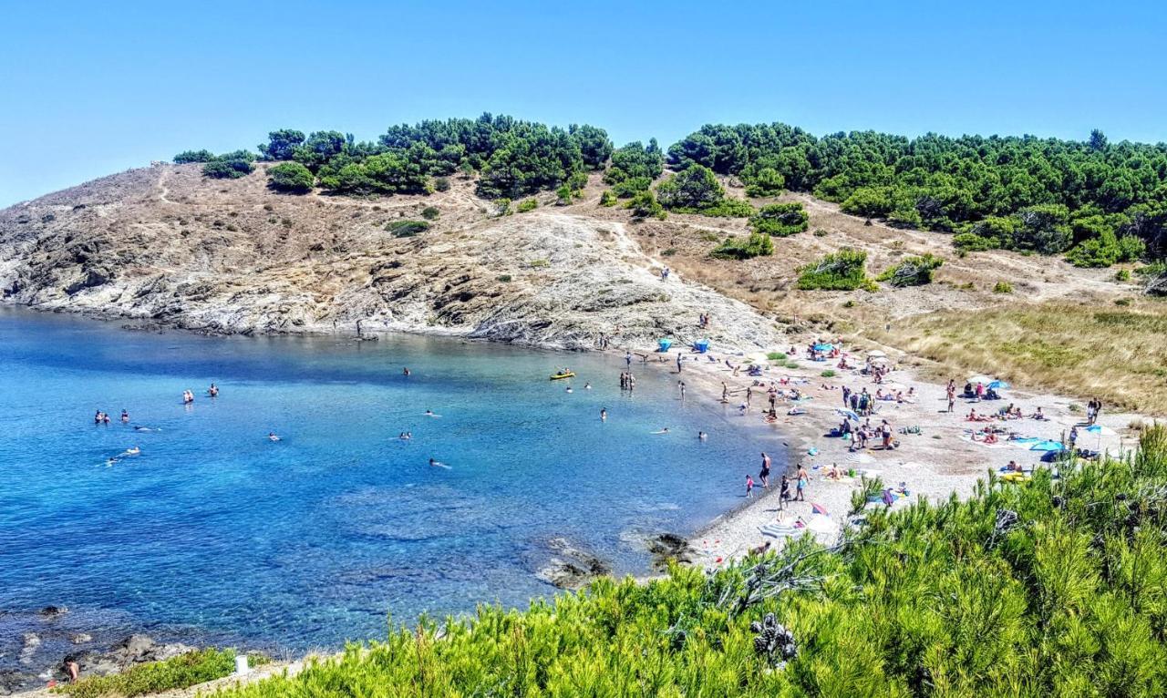 Apartaments Colera Dış mekan fotoğraf